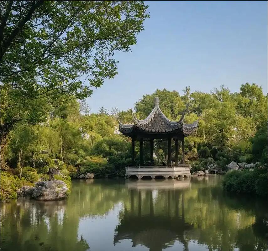 枝江幼翠餐饮有限公司